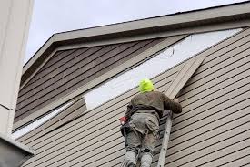 How To Choose The Right Materials for Your Siding Installation in 'Barrington Hills, IL